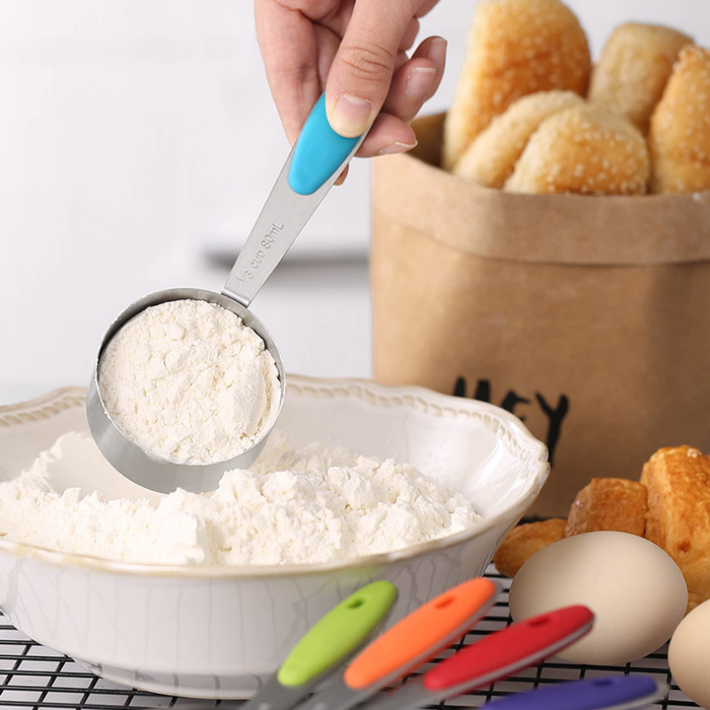 Cuillère à échelle multifoncti - Baking Powder Kitchen avis et prix