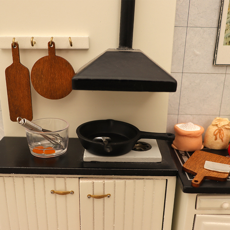 Kit d'ustensiles de cuisine mi - Kitchen And Baking avis et prix